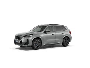 Fotos de BMW iX1 xDrive30 color Gris Plata. Año 2024. 230KW(313CV). Eléctrico. En concesionario Barcelona Premium -- GRAN VIA de Barcelona