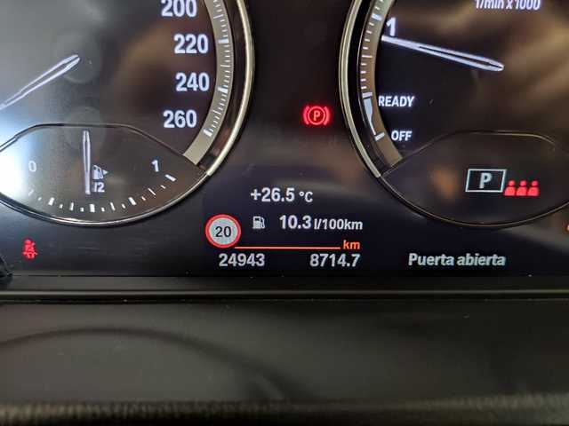 BMW X2 xDrive20i color Negro. Año 2021. 141KW(192CV). Gasolina. En concesionario Motor Munich Cadi - Manresa - VO de Barcelona