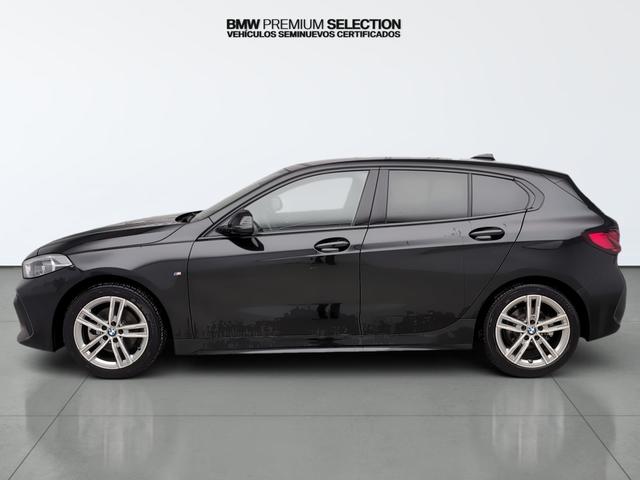 BMW Serie 1 118d color Negro. Año 2024. 110KW(150CV). Diésel. En concesionario Automotor Premium Marbella - Málaga de Málaga
