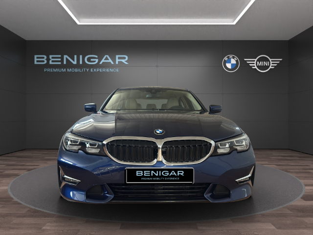 BMW Serie 3 318d color Azul. Año 2020. 110KW(150CV). Diésel. En concesionario Hispamovil Elche de Alicante