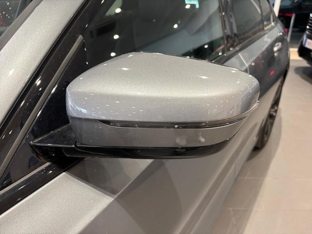 BMW Serie 3 318d color Gris. Año 2024. 110KW(150CV). Diésel. En concesionario Automotor Costa, S.L.U. de Almería