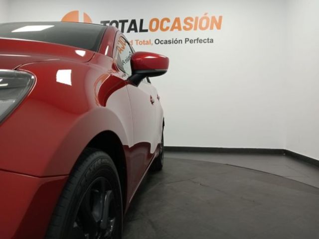 Mazda Mazda 2 1.5 GE Black Tech Edition 66 kW (90 CV)