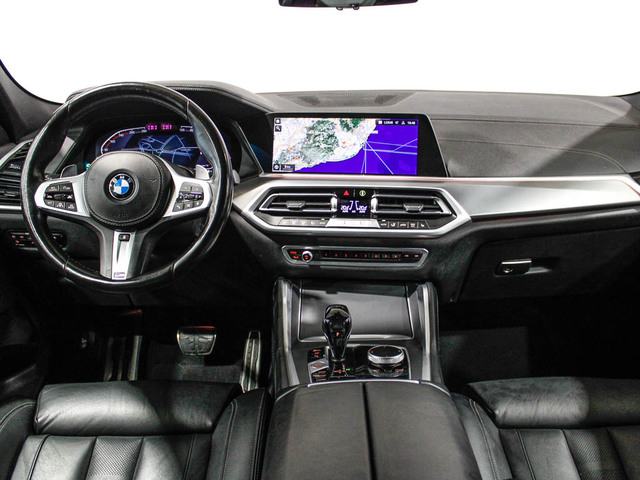 BMW X6 xDrive30d color Negro. Año 2021. 210KW(286CV). Diésel. En concesionario Barcelona Premium -- GRAN VIA de Barcelona