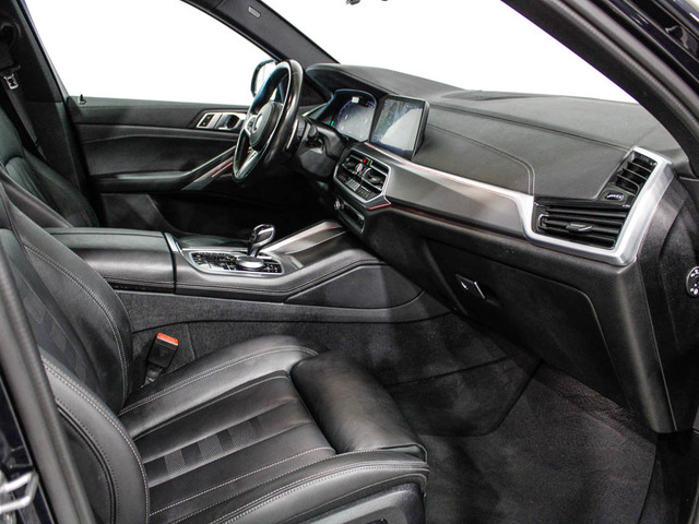 BMW X6 xDrive30d color Negro. Año 2021. 210KW(286CV). Diésel. En concesionario Barcelona Premium -- GRAN VIA de Barcelona
