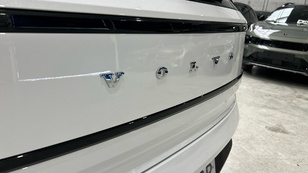 Volvo EX30 Single Motor Extended Range Plus Auto 200 kW (272 CV) - 32 Volvo EX30 Single Motor BEV Ocasión 200 KW (272CV) - 32