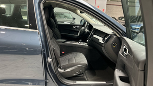 Volvo XC60 B4 D Core Auto 145 kW (197 CV) - 7 Volvo XC60 B4 D Ocasión 145 KW (197CV) - 7