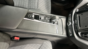 Volvo XC60 B4 D Core Auto 145 kW (197 CV) - 23 Volvo XC60 B4 D Ocasión 145 KW (197CV) - 23