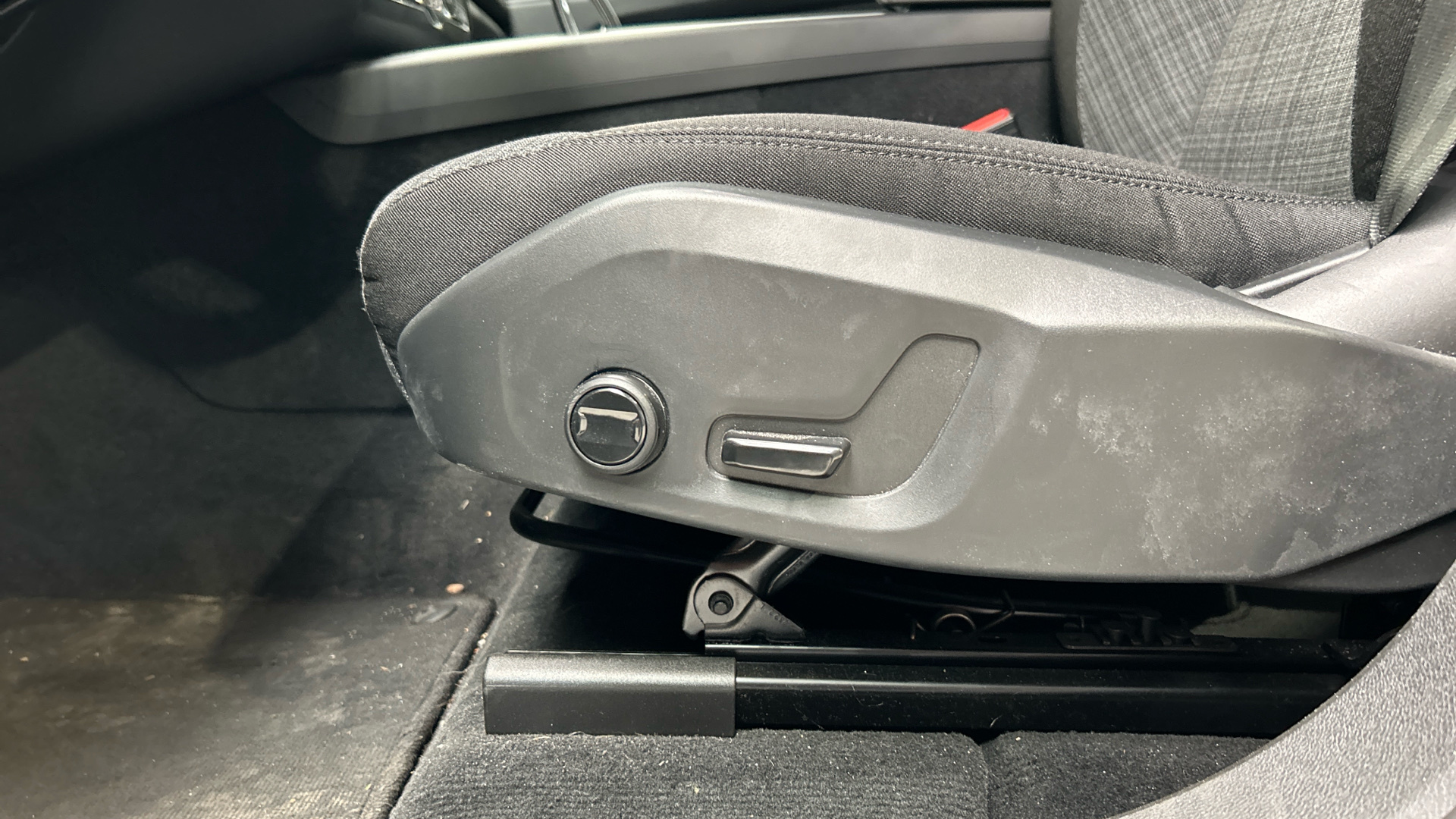 Volvo XC60 segunda mano 77299747 - 40