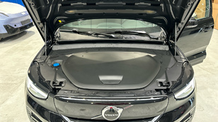 Volvo XC40 Single Recharge Core Auto 175 kW (238 CV) - 37 Volvo XC40 - Ocasión 175 KW (238CV) - 37