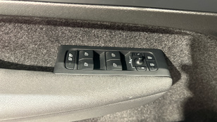 Volvo XC40 Single Recharge Core Auto 175 kW (238 CV) - 39 Volvo XC40 - Ocasión 175 KW (238CV) - 39