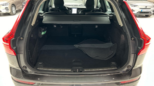 Volvo XC60 B4 D Essential Auto 145 kW (197 CV) - 10 Volvo XC60 B4 D Ocasión 145 KW (197CV) - 10