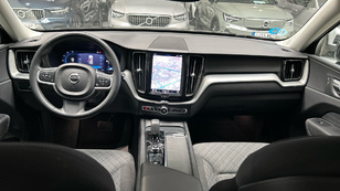 Volvo XC60 B4 D Essential Auto 145 kW (197 CV) - 21 Volvo XC60 B4 D Ocasión 145 KW (197CV) - 21