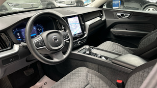 Volvo XC60 B4 D Essential Auto 145 kW (197 CV) - 37 Volvo XC60 B4 D Ocasión 145 KW (197CV) - 37