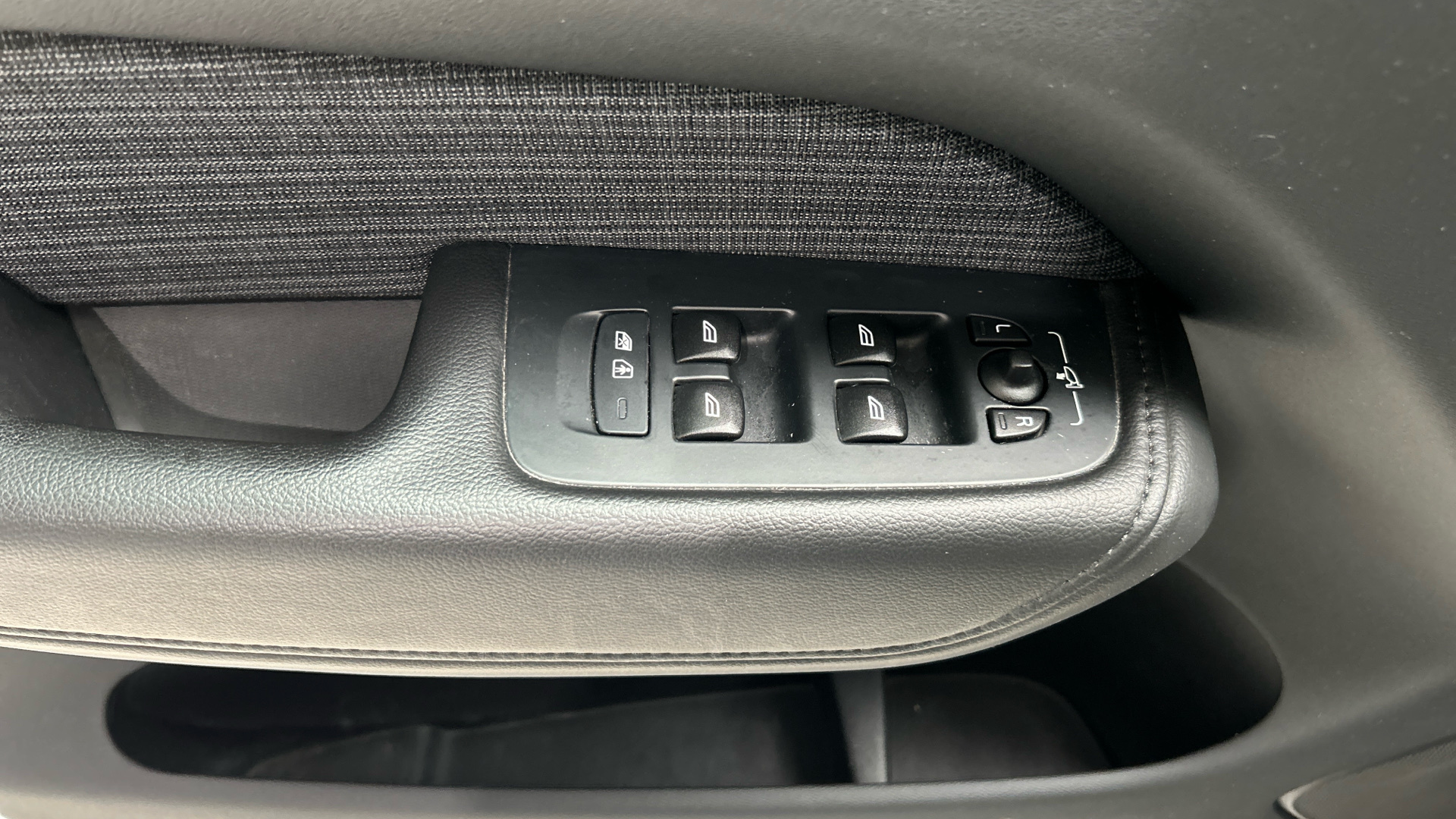 Volvo XC60 segunda mano 77299861 - 35