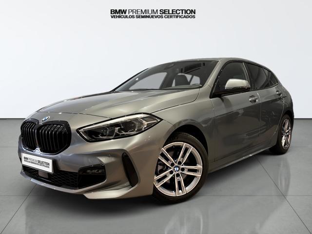 BMW Serie 1 118d color Gris. Año 2024. 110KW(150CV). Diésel. En concesionario Automotor Costa, S.L.U. de Almería
