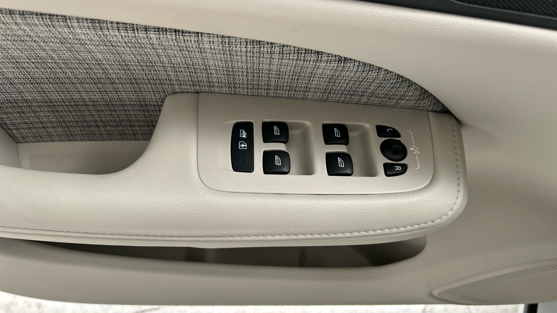 Volvo V60 segunda mano 77301682 - 41