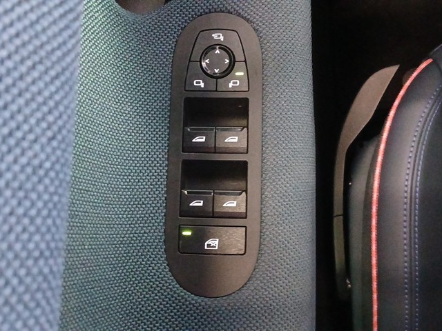 fotoG 13 del MINI MINI Aceman SE 160 kW (218 CV) 218cv Eléctrico del 2025 en Vizcaya