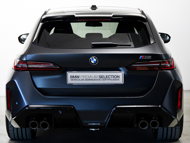 BMW M M5 Touring color Gris. Año 2025. 535KW(727CV). Híbrido Electro/Gasolina. En concesionario BMW Fuenteolid Valladolid de Valladolid