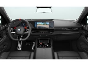 Fotos de BMW M M5 Touring color Gris. Año 2025. 535KW(727CV). Híbrido Electro/Gasolina. En concesionario BMW Fuenteolid Valladolid de Valladolid