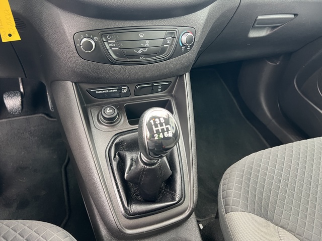 Ford Transit Courier Kombi 1.5 TDCi Ambiente 74 kW (100 CV)