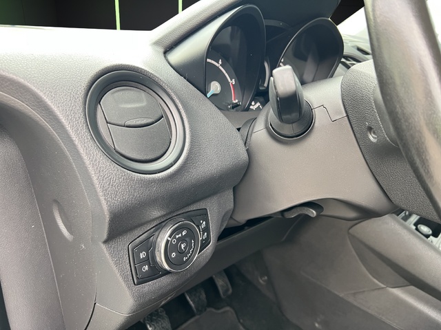Ford Transit Courier Kombi 1.5 TDCi Ambiente 74 kW (100 CV)
