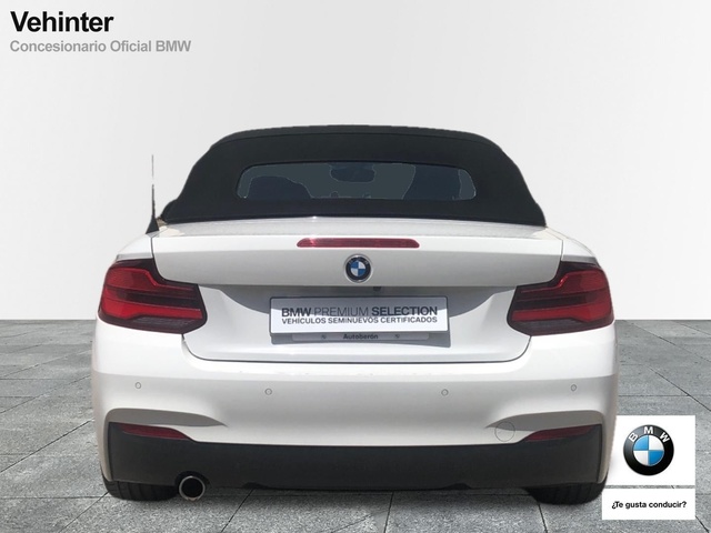 BMW Serie 2 218i Cabrio color Blanco. Año 2019. 100KW(136CV). Gasolina. En concesionario Vehinter Getafe de Madrid
