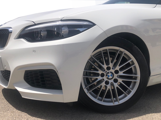 BMW Serie 2 218i Cabrio color Blanco. Año 2019. 100KW(136CV). Gasolina. En concesionario Vehinter Getafe de Madrid