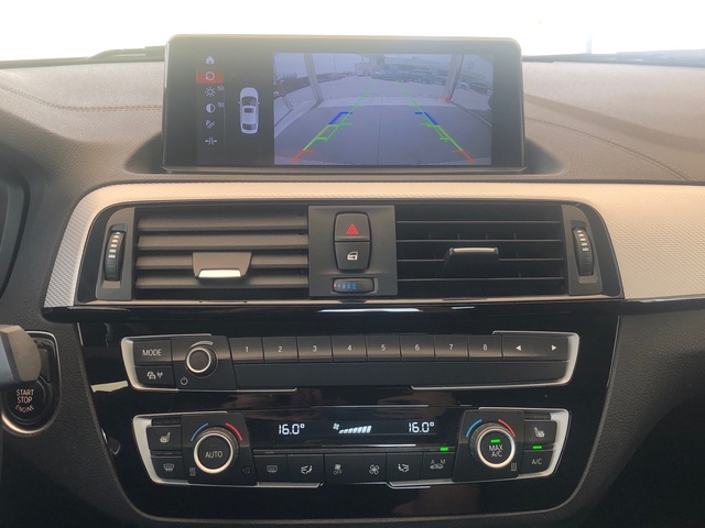 BMW Serie 2 218i Cabrio color Blanco. Año 2019. 100KW(136CV). Gasolina. En concesionario Vehinter Getafe de Madrid