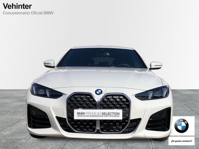 BMW Serie 4 420d Gran Coupe color Blanco. Año 2024. 140KW(190CV). Diésel. En concesionario Vehinter Getafe de Madrid