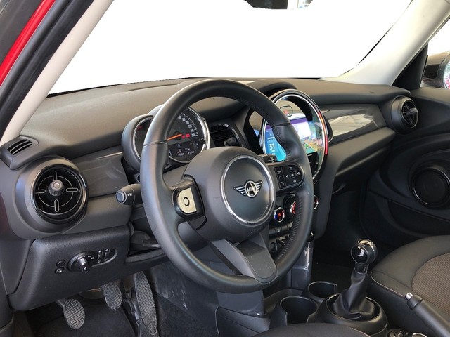 fotoG 12 del MINI MINI 5 Puertas Cooper 100 kW (136 CV) 136cv Gasolina del 2021 en Madrid