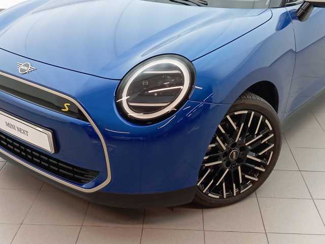 fotoG 5 del MINI MINI 3 Puertas Cooper SE 160 kW (218 CV) 218cv Eléctrico del 2024 en Zaragoza