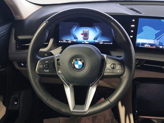 BMW X2 sDrive20d color Negro. Año 2025. 120KW(163CV). Diésel. En concesionario GANDIA Automoviles Fersan, S.A. de Valencia