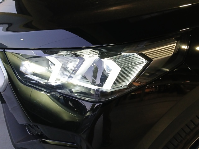 BMW X2 sDrive20d color Negro. Año 2025. 120KW(163CV). Diésel. En concesionario GANDIA Automoviles Fersan, S.A. de Valencia