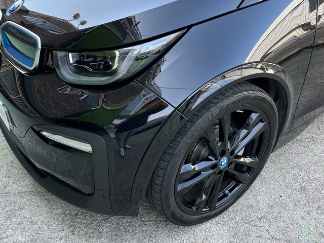 BMW i3 120Ah color Negro. Año 2019. 125KW(170CV). Eléctrico. En concesionario Celtamotor Vigo de Pontevedra