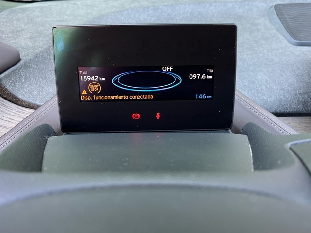 BMW i3 120Ah color Negro. Año 2019. 125KW(170CV). Eléctrico. En concesionario Celtamotor Vigo de Pontevedra