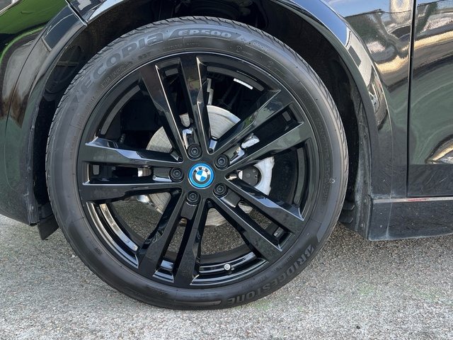 BMW i3 120Ah color Negro. Año 2019. 125KW(170CV). Eléctrico. En concesionario Celtamotor Vigo de Pontevedra