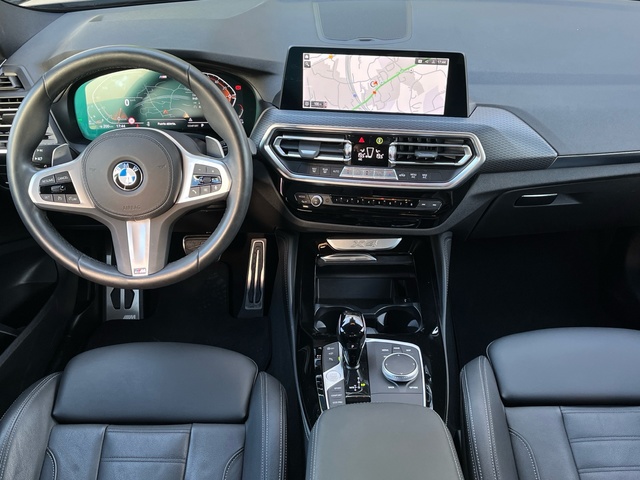 BMW X4 xDrive20d color Gris. Año 2022. 140KW(190CV). Diésel. En concesionario Celtamotor Vigo de Pontevedra