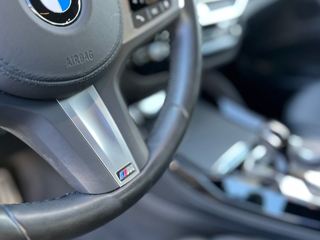 BMW X4 xDrive20d color Gris. Año 2022. 140KW(190CV). Diésel. En concesionario Celtamotor Vigo de Pontevedra