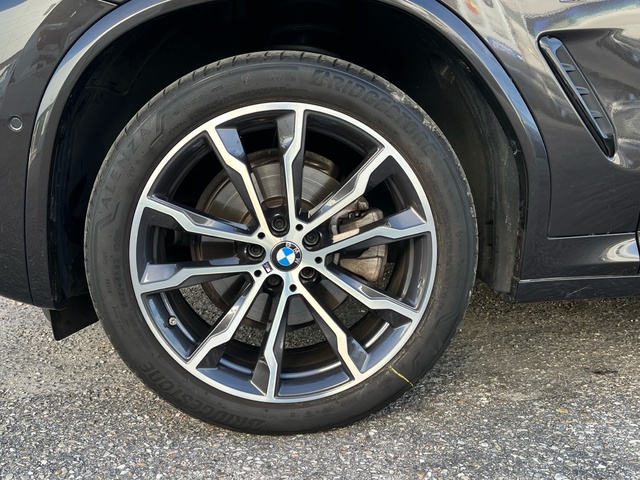 BMW X4 xDrive20d color Gris. Año 2022. 140KW(190CV). Diésel. En concesionario Celtamotor Vigo de Pontevedra