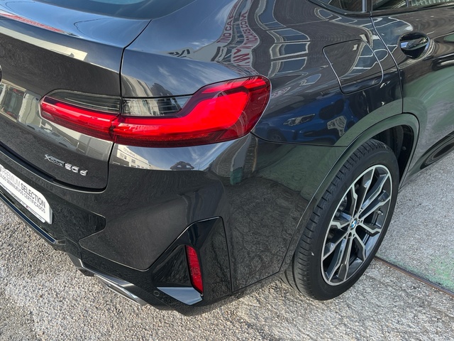 BMW X4 xDrive20d color Gris. Año 2022. 140KW(190CV). Diésel. En concesionario Celtamotor Vigo de Pontevedra
