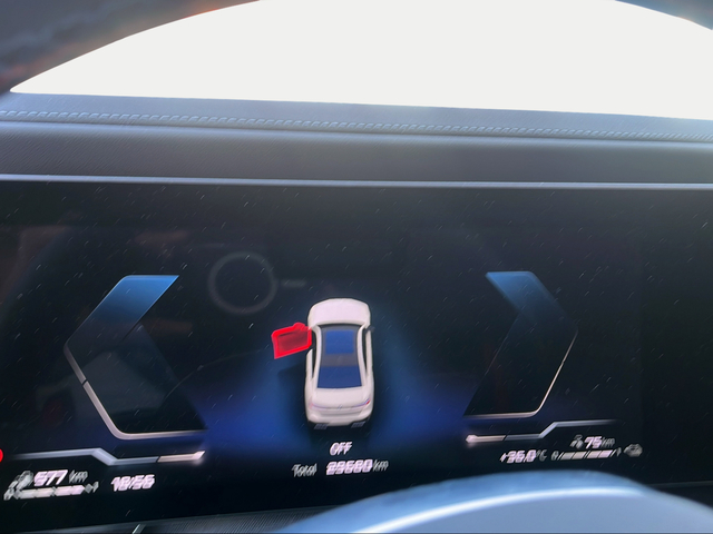 BMW Serie 7 M760e color Blanco. Año 2023. 420KW(571CV). Híbrido Electro/Gasolina. En concesionario Ilbira Motor | Granada de Granada