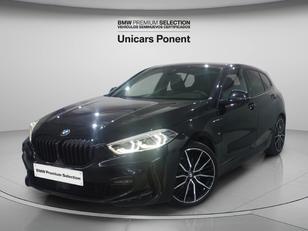 Fotos de BMW Serie 1 118d color Negro. Año 2021. 110KW(150CV). Diésel. En concesionario Unicars Ponent de Lleida