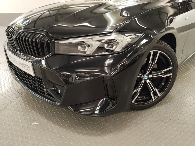 BMW Serie 3 320d Touring color Negro. Año 2023. 140KW(190CV). Híbrido Electro/Diesel. En concesionario Autoberón de La Rioja