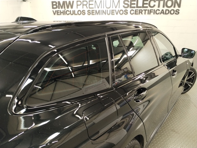 BMW Serie 3 320d Touring color Negro. Año 2023. 140KW(190CV). Híbrido Electro/Diesel. En concesionario Autoberón de La Rioja