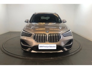 Fotos de BMW X1 xDrive25e color Gris Plata. Año 2022. 162KW(220CV). Híbrido Electro/Gasolina. En concesionario Proa Premium Palma de Baleares