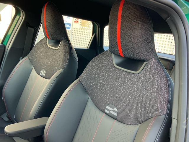 fotoG 20 del MINI MINI Aceman SE 160 kW (218 CV) 218cv Eléctrico del 2025 en León