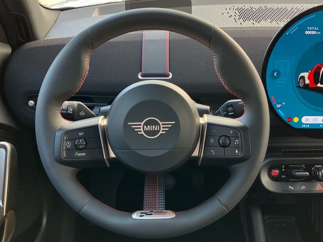 fotoG 17 del MINI MINI Aceman SE 160 kW (218 CV) 218cv Eléctrico del 2025 en León