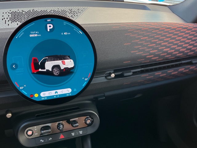 fotoG 19 del MINI MINI Aceman SE 160 kW (218 CV) 218cv Eléctrico del 2025 en León