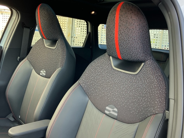 fotoG 20 del MINI MINI Aceman SE 160 kW (218 CV) 218cv Eléctrico del 2025 en León