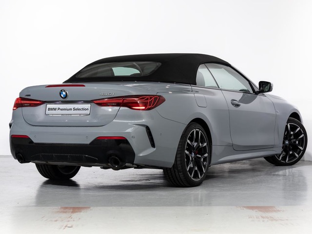 BMW Serie 4 430i Cabrio color Gris. Año 2024. 180KW(245CV). Gasolina. En concesionario Oliva Motor Girona de Girona